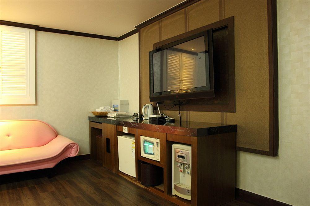 סוואן Hotel Diamond מראה חיצוני תמונה