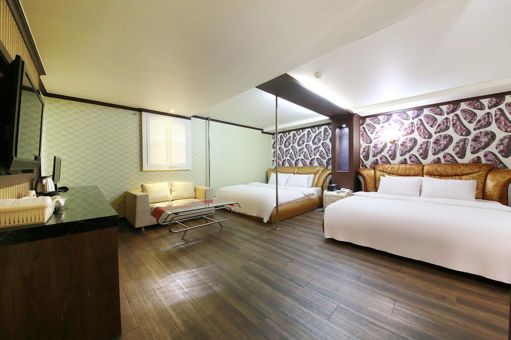 סוואן Hotel Diamond מראה חיצוני תמונה