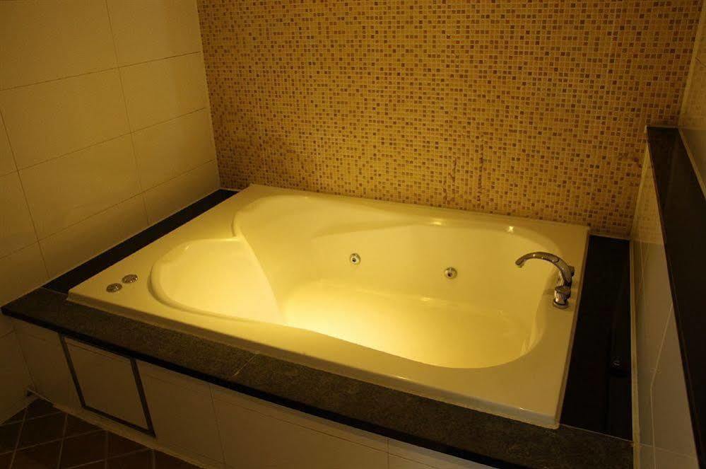 סוואן Hotel Diamond מראה חיצוני תמונה